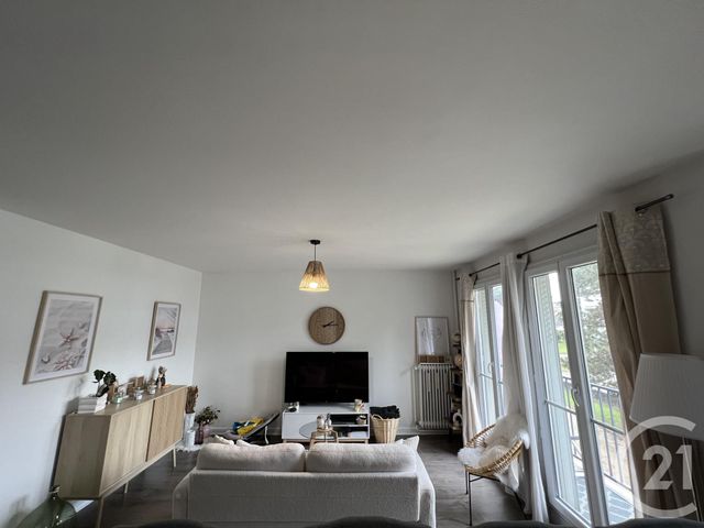 Appartement F3 à vendre - 3 pièces - 65.88 m2 - MOULINS - 03 - AUVERGNE - Century 21 Pierre Immobilier