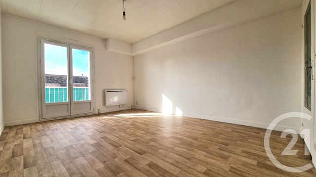 Appartement F3 à vendre - 3 pièces - 60.24 m2 - MOULINS - 03 - AUVERGNE - Century 21 Pierre Immobilier