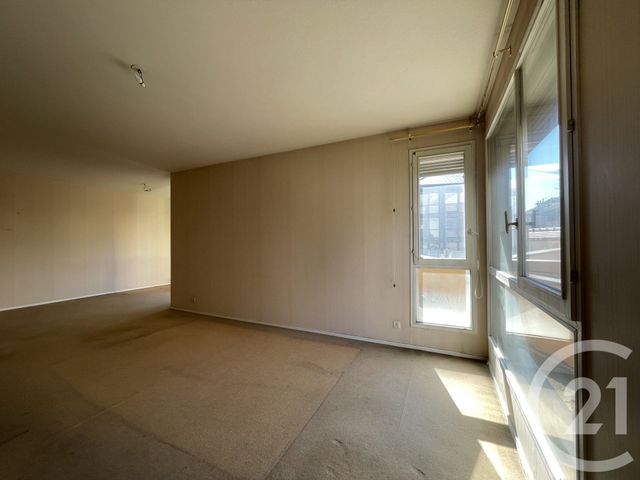 Appartement F3 à vendre - 3 pièces - 75.25 m2 - MOULINS - 03 - AUVERGNE - Century 21 Pierre Immobilier