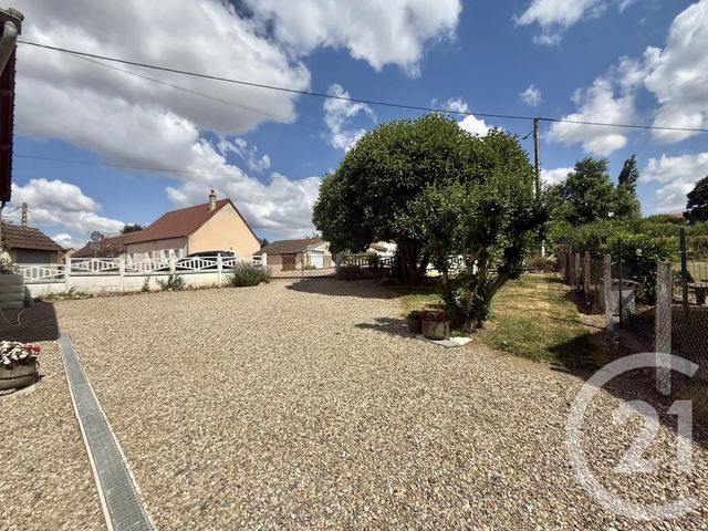 maison à vendre - 4 pièces - 82.0 m2 - GOUISE - 03 - AUVERGNE - Century 21 Pierre Immobilier