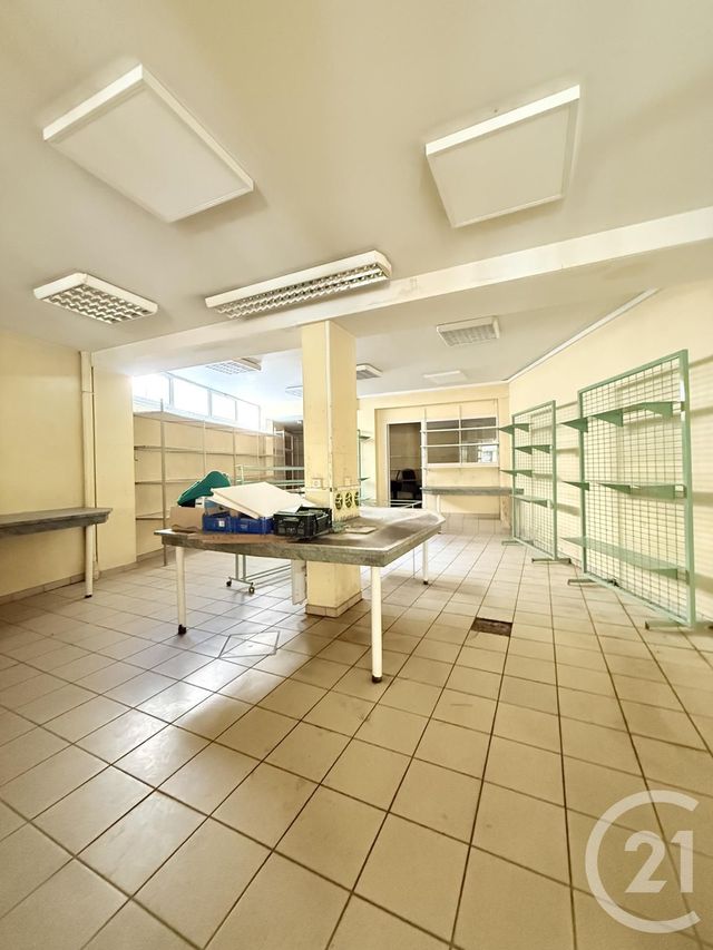 commerce à louer - 171.0 m2 - MOULINS - 03 - AUVERGNE - Century 21 Pierre Immobilier