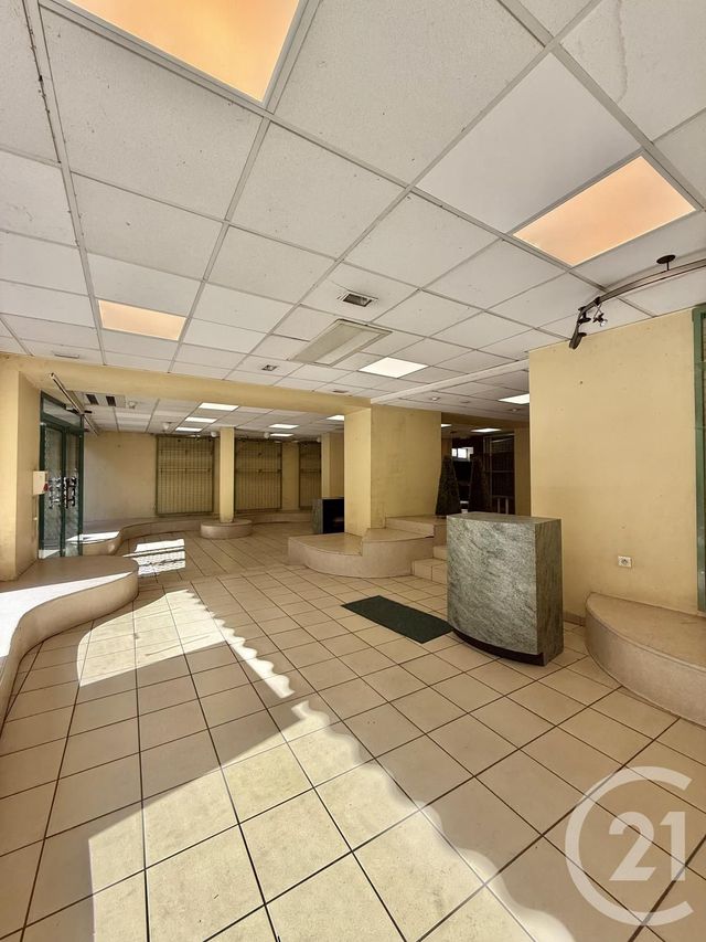 commerce à louer - 171.0 m2 - MOULINS - 03 - AUVERGNE - Century 21 Pierre Immobilier