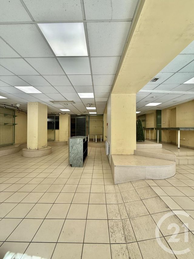 commerce à louer - 171.0 m2 - MOULINS - 03 - AUVERGNE - Century 21 Pierre Immobilier