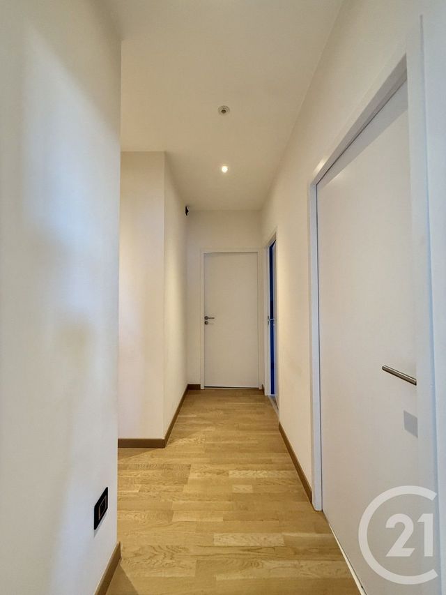Appartement F4 à louer - 4 pièces - 181.9 m2 - MOULINS - 03 - AUVERGNE - Century 21 Pierre Immobilier