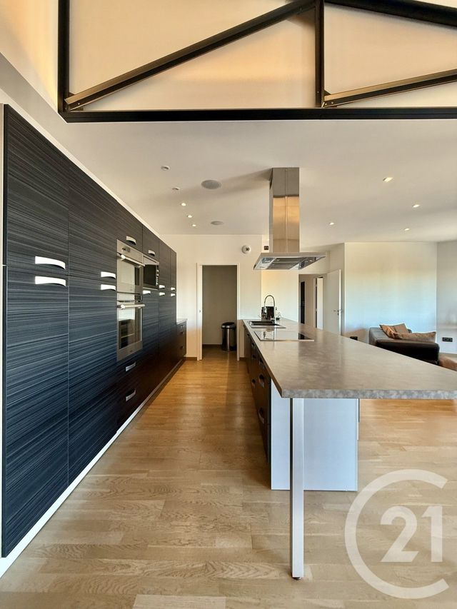 Appartement F4 à louer - 4 pièces - 181.9 m2 - MOULINS - 03 - AUVERGNE - Century 21 Pierre Immobilier