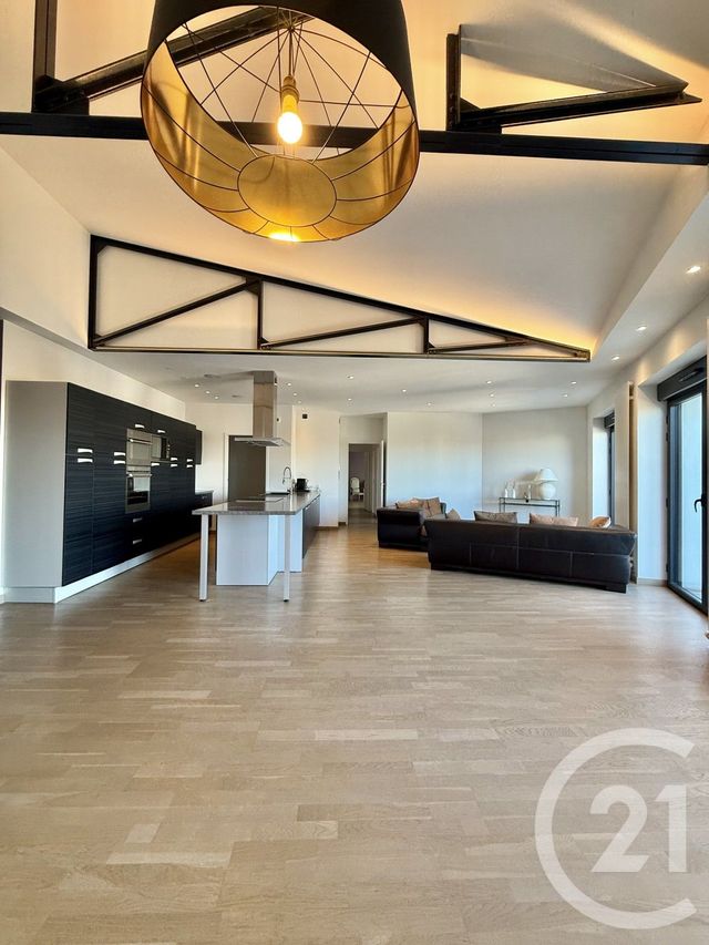 Appartement F4 à louer - 4 pièces - 181.9 m2 - MOULINS - 03 - AUVERGNE - Century 21 Pierre Immobilier