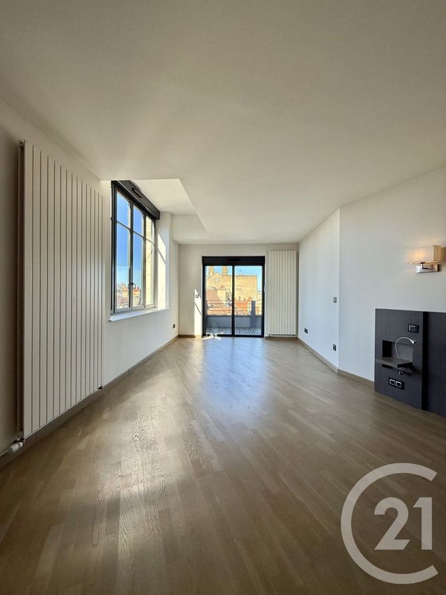 Appartement F4 à louer - 4 pièces - 181.9 m2 - MOULINS - 03 - AUVERGNE - Century 21 Pierre Immobilier