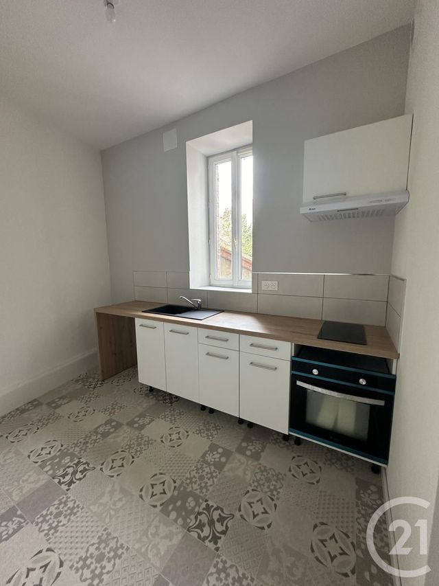 Appartement F1 à louer - 1 pièce - 29.51 m2 - MOULINS - 03 - AUVERGNE - Century 21 Pierre Immobilier