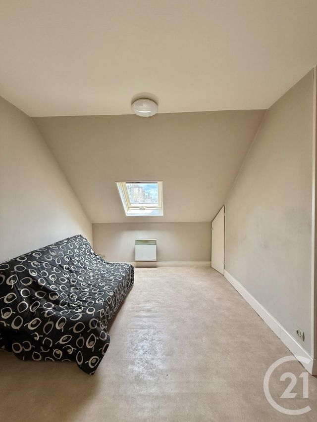 Appartement F2 à louer MOULINS