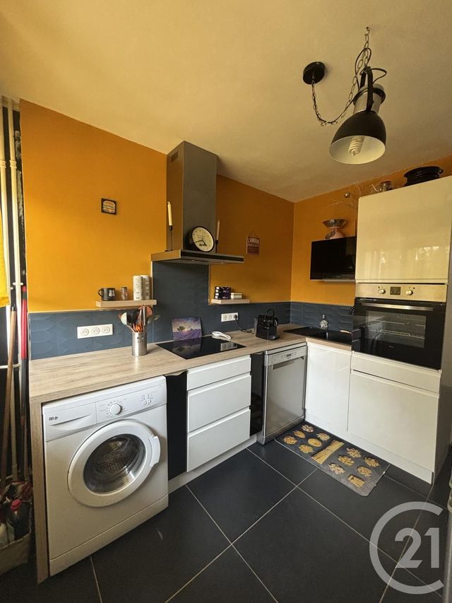 Appartement F2 à louer MOULINS