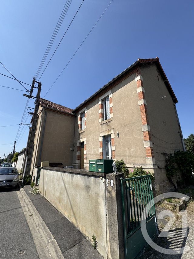 immeuble à vendre - 188.0 m2 - YZEURE - 03 - AUVERGNE - Century 21 Pierre Immobilier