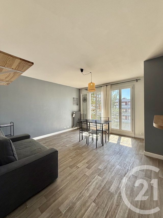 Appartement F3 à louer - 3 pièces - 65.92 m2 - MOULINS - 03 - AUVERGNE - Century 21 Pierre Immobilier