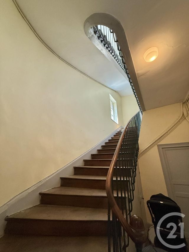 Appartement F5 à vendre - 5 pièces - 152.1 m2 - MOULINS - 03 - AUVERGNE - Century 21 Pierre Immobilier