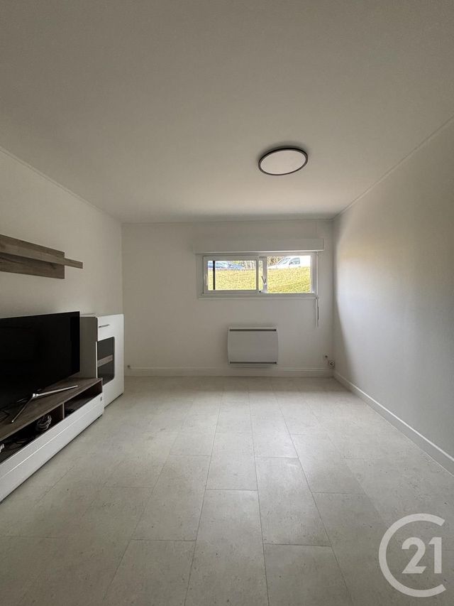 appartement - YZEURE - 03