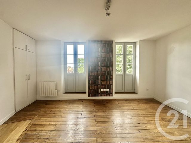 Appartement Studio à vendre - 1 pièce - 26.85 m2 - MOULINS - 03 - AUVERGNE - Century 21 Pierre Immobilier
