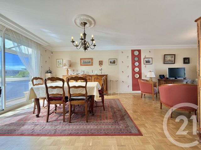 maison - YZEURE - 03