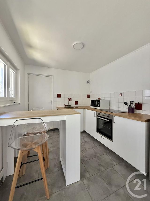 Appartement Studio à louer - 1 pièce - 28.37 m2 - MOULINS - 03 - AUVERGNE - Century 21 Pierre Immobilier