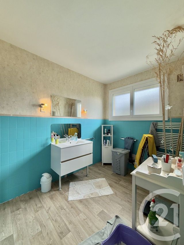 maison à vendre - 5 pièces - 133.5 m2 - YZEURE - 03 - AUVERGNE - Century 21 Pierre Immobilier