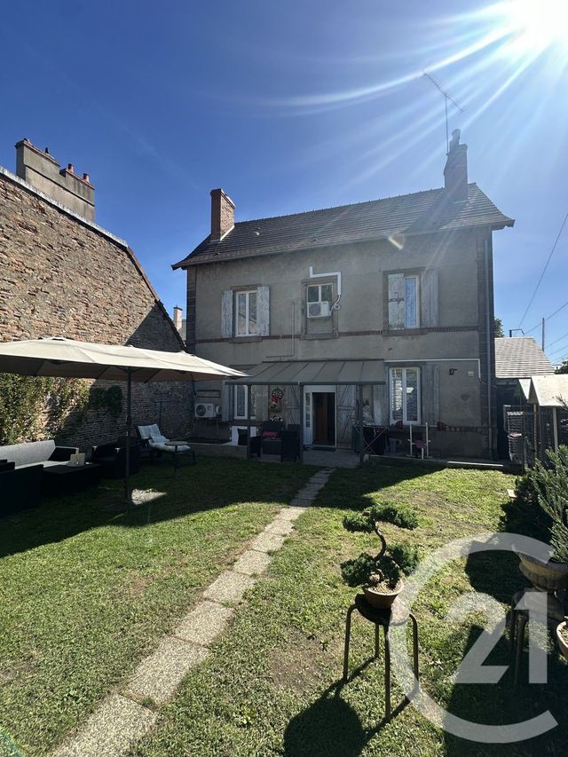 Afficher la photo en grand maison à vendre - 5 pièces - 122.0 m2 - MOULINS - 03 - AUVERGNE - Century 21 Pierre Immobilier