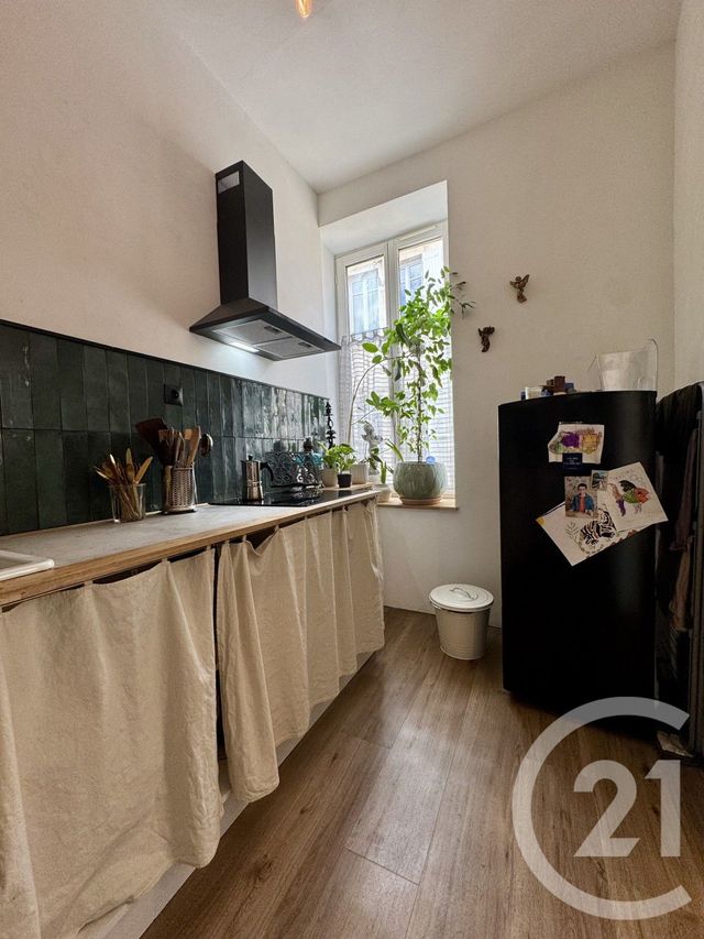 Afficher la photo en grand Appartement F2 à vendre - 2 pièces - 43.0 m2 - MOULINS - 03 - AUVERGNE - Century 21 Pierre Immobilier