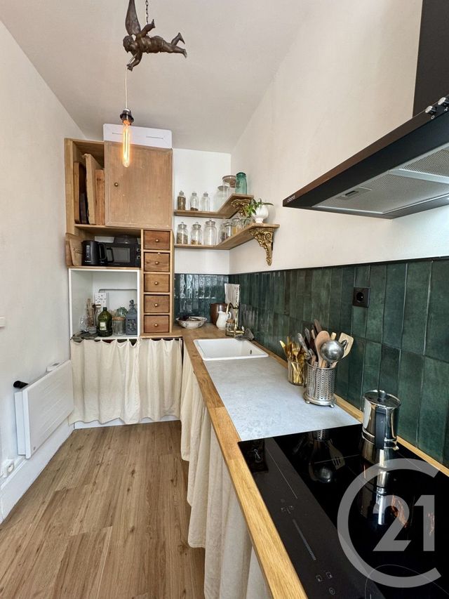 Afficher la photo en grand Appartement F2 à vendre - 2 pièces - 43.0 m2 - MOULINS - 03 - AUVERGNE - Century 21 Pierre Immobilier