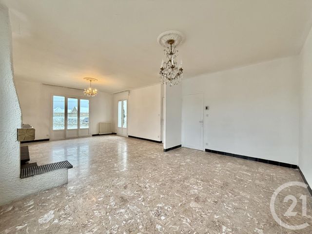 maison à vendre - 6 pièces - 157.82 m2 - YZEURE - 03 - AUVERGNE - Century 21 Pierre Immobilier