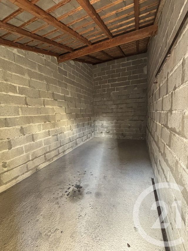 Appartement Studio à louer - 1 pièce - 12.25 m2 - MOULINS - 03 - AUVERGNE - Century 21 Pierre Immobilier