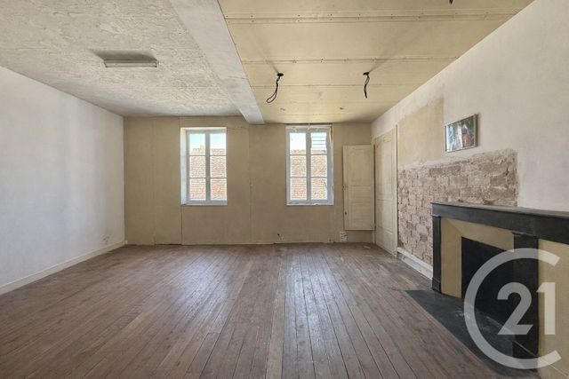 maison à vendre - 4 pièces - 253.72 m2 - ST ENNEMOND - 03 - AUVERGNE - Century 21 Pierre Immobilier