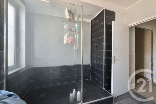 maison à vendre - 4 pièces - 253.72 m2 - ST ENNEMOND - 03 - AUVERGNE - Century 21 Pierre Immobilier