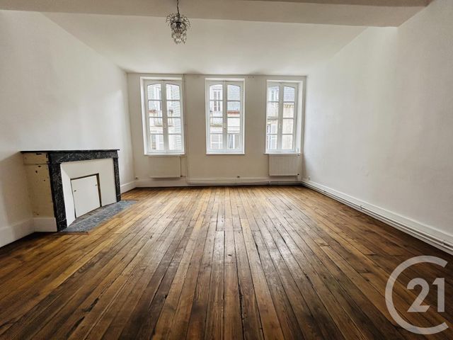 maison à louer - 4 pièces - 161.0 m2 - MOULINS - 03 - AUVERGNE - Century 21 Pierre Immobilier