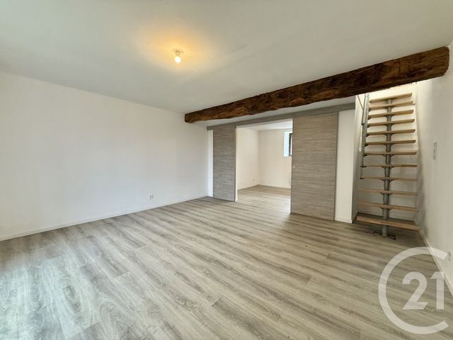 Appartement F3 à louer - 3 pièces - 66.82 m2 - NOYANT D ALLIER - 03 - AUVERGNE - Century 21 Pierre Immobilier