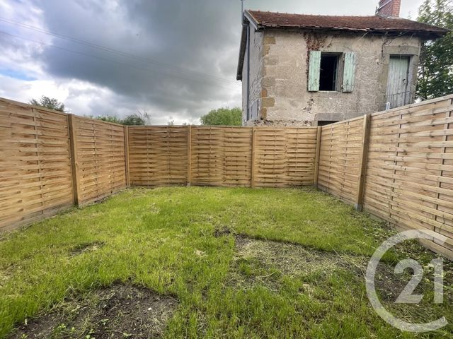 Appartement F3 à louer - 2 pièces - 66.82 m2 - NOYANT D ALLIER - 03 - AUVERGNE - Century 21 Pierre Immobilier
