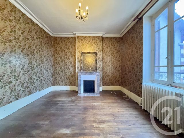 maison à vendre - 8 pièces - 135.0 m2 - YZEURE - 03 - AUVERGNE - Century 21 Pierre Immobilier