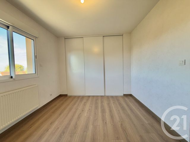 Appartement F4 à vendre - 5 pièces - 101.2 m2 - YZEURE - 03 - AUVERGNE - Century 21 Pierre Immobilier