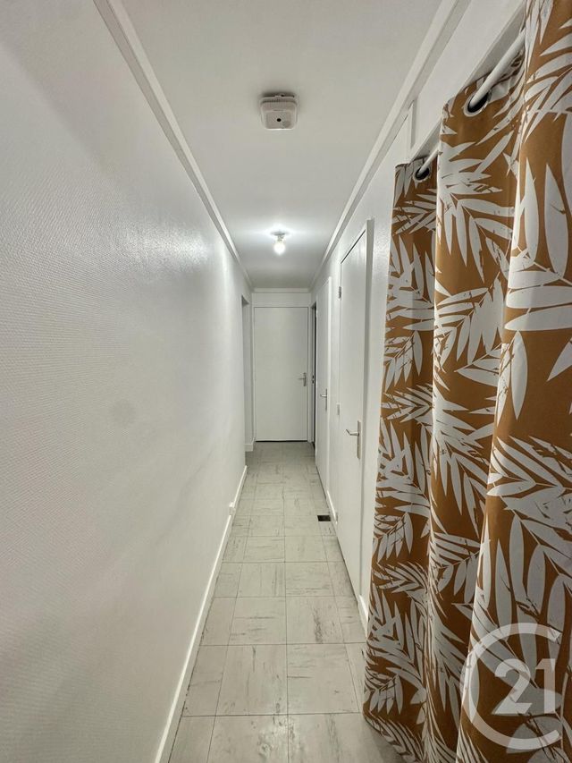 Appartement F4 à louer - 4 pièces - 68.33 m2 - YZEURE - 03 - AUVERGNE - Century 21 Pierre Immobilier