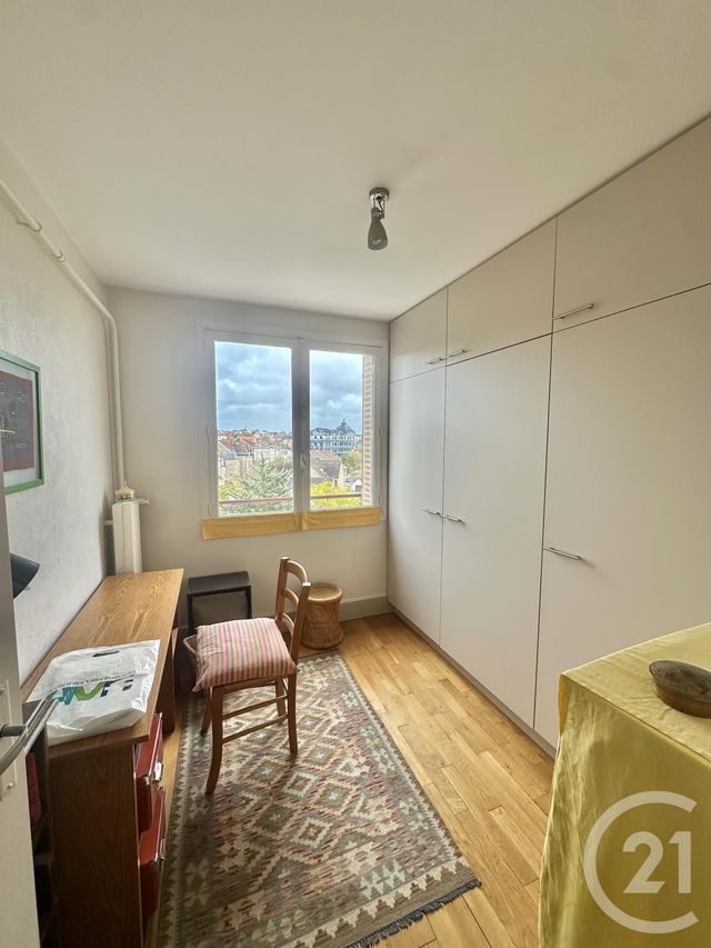 Appartement F4 à louer - 4 pièces - 62.76 m2 - MOULINS - 03 - AUVERGNE - Century 21 Pierre Immobilier