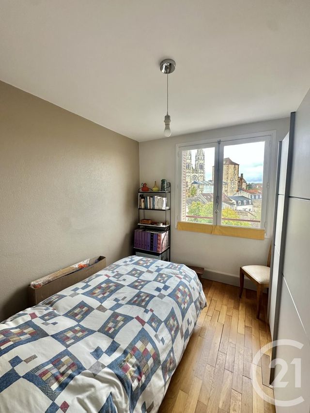 Appartement F4 à louer - 4 pièces - 62.76 m2 - MOULINS - 03 - AUVERGNE - Century 21 Pierre Immobilier