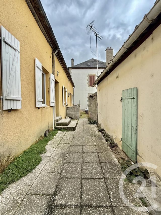 Appartement F3 à louer - 3 pièces - 26.26 m2 - YZEURE - 03 - AUVERGNE - Century 21 Pierre Immobilier