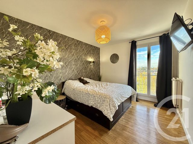 Appartement F3 à vendre - 3 pièces - 75.97 m2 - MOULINS - 03 - AUVERGNE - Century 21 Pierre Immobilier