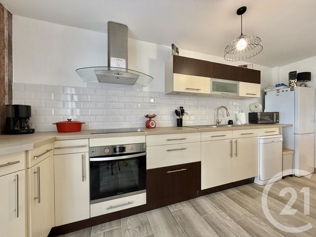 Appartement F3 à vendre - 3 pièces - 75.97 m2 - MOULINS - 03 - AUVERGNE - Century 21 Pierre Immobilier