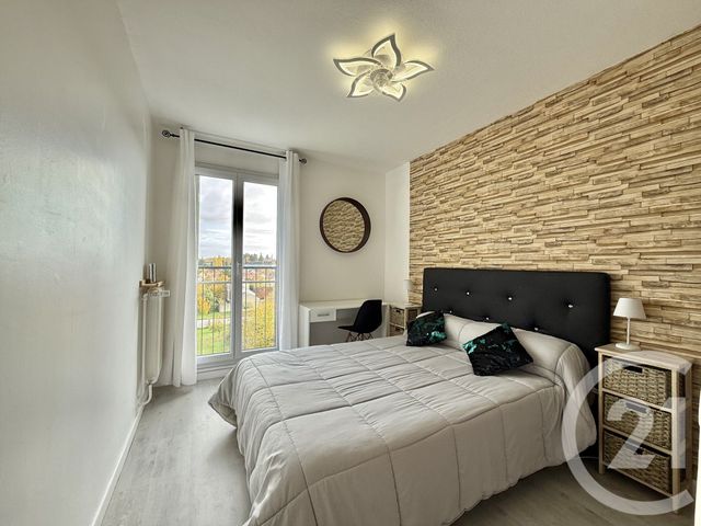 Appartement F3 à vendre - 3 pièces - 76.26 m2 - MOULINS - 03 - AUVERGNE - Century 21 Pierre Immobilier