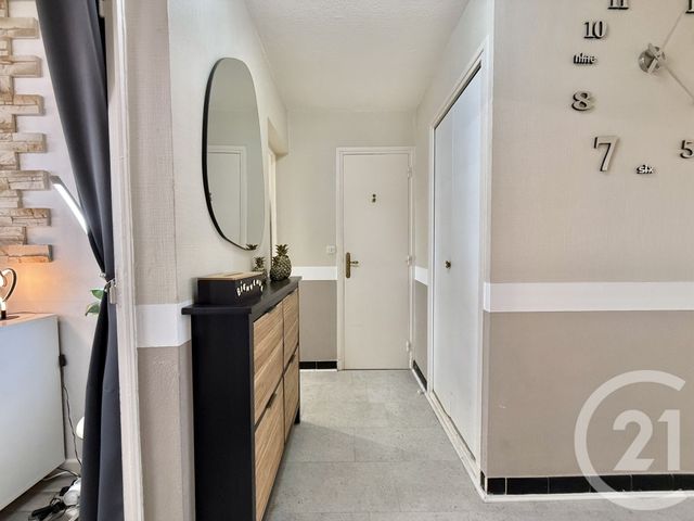 Appartement F3 à vendre - 3 pièces - 76.26 m2 - MOULINS - 03 - AUVERGNE - Century 21 Pierre Immobilier