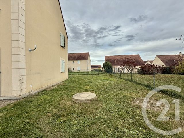 Appartement F2 à louer - 2 pièces - 39.2 m2 - SOUVIGNY - 03 - AUVERGNE - Century 21 Pierre Immobilier