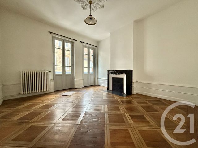 Appartement F2 à louer - 2 pièces - 40.25 m2 - MOULINS - 03 - AUVERGNE - Century 21 Pierre Immobilier