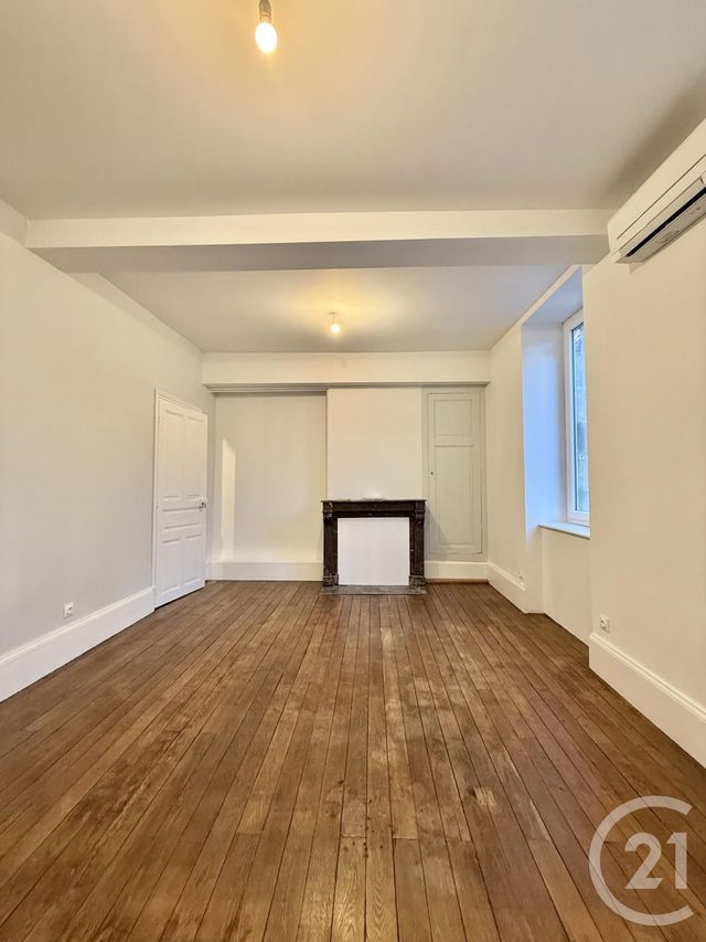 maison à louer - 5 pièces - 150.73 m2 - MOULINS - 03 - AUVERGNE - Century 21 Pierre Immobilier