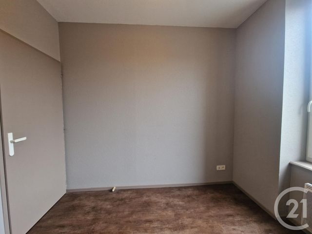 Appartement F3 à louer - 3 pièces - 54.95 m2 - MOULINS - 03 - AUVERGNE - Century 21 Pierre Immobilier