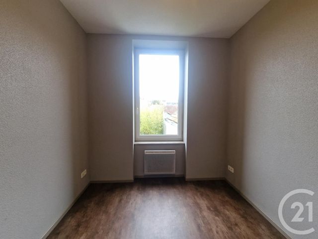 Appartement F3 à louer - 3 pièces - 54.95 m2 - MOULINS - 03 - AUVERGNE - Century 21 Pierre Immobilier
