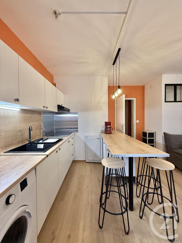 Appartement F1 à louer - 1 pièce - 34.66 m2 - MOULINS - 03 - AUVERGNE - Century 21 Pierre Immobilier