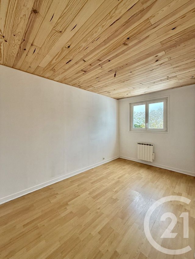 maison à louer - 3 pièces - 80.0 m2 - DORNES - 58 - BOURGOGNE - Century 21 Pierre Immobilier