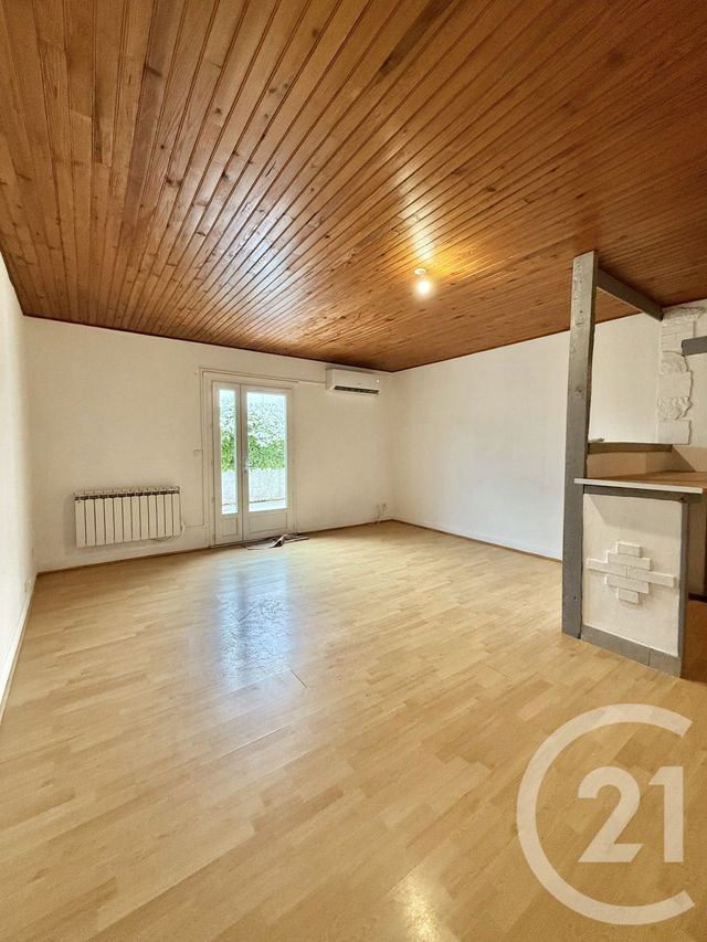 maison à louer - 3 pièces - 80.0 m2 - DORNES - 58 - BOURGOGNE - Century 21 Pierre Immobilier